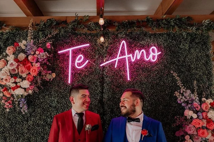 aetreventstx⁠ really did mean it when they said "An Event to Remember" 💖👨🏻‍❤️‍👨🏻✨ // Photos: johndavidweddings⁠ • ⁠ •⁠ Brides