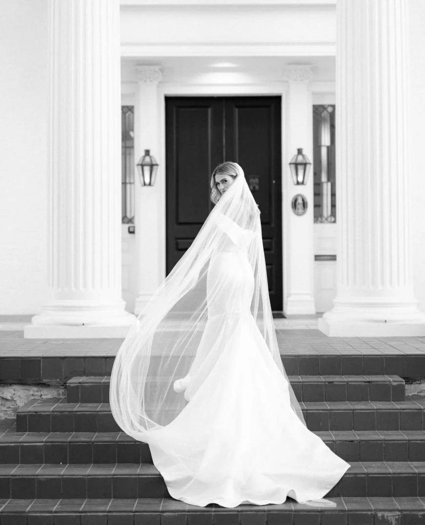 Y'all... we're speechless. reaganwright⁠ made all of our artsy, black and white dreams come true with these stunning bridal portraits!